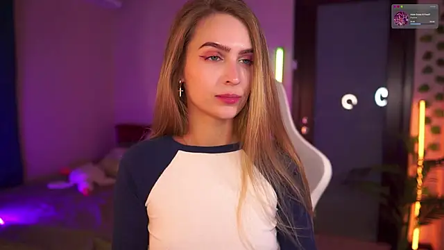 Kamila icee online show from September 26, 2025, 6:56 pm