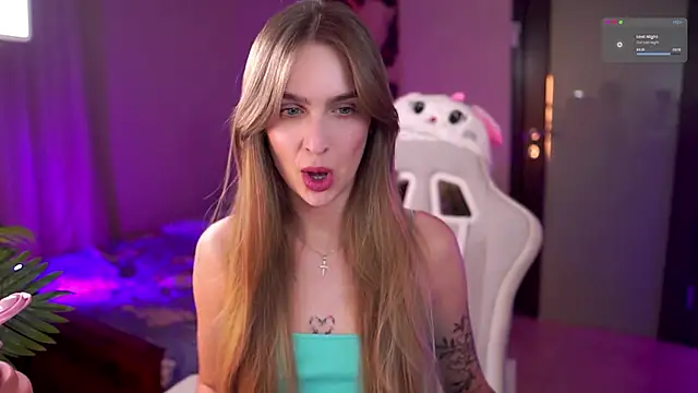 Kamila icee online show from February 19, 2026, 9:00 pm