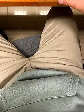 Snapshot of onbifeet chatting on January 18, 2026, 5:50 pm onbifeet online show from January 18, 2026, 5:50 pm