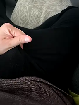 Snapshot of onbifeet chatting on February 1, 2026, 2:04 pm onbifeet online show from February 1, 2026, 2:04 pm