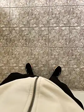 Snapshot of onbifeet chatting on February 15, 2026, 11:41 am onbifeet online show from February 15, 2026, 11:41 am