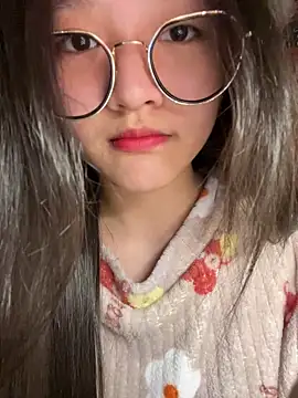 Krixxi22 online show from March 7, 2026, 2:03 pm