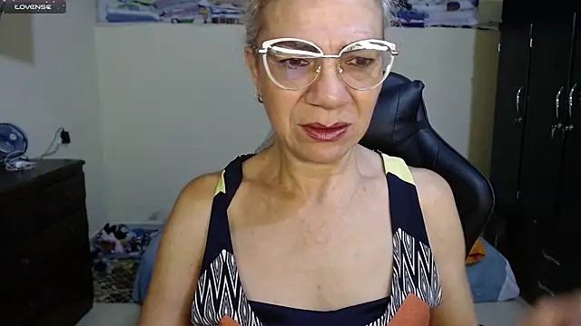 Giorgia xue53 online show from February 12, 2025, 11:20 pm