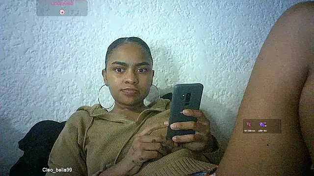 Bellabeltrann online show from May 31, 2026, 3:08 pm