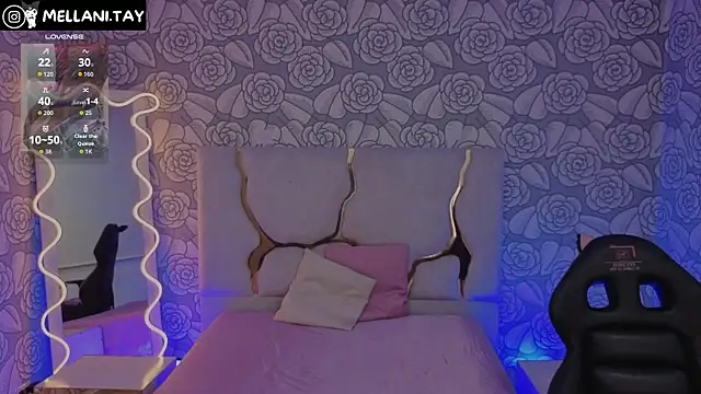 Mellani tay online show from September 18, 2025, 3:19 am