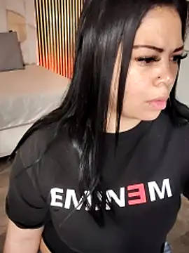 martinna tay online show from April 9, 2026, 3:17 am