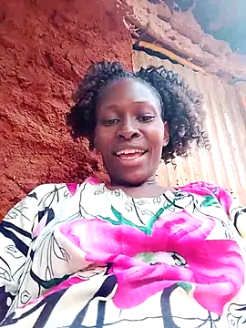 LOVELY-2BERRY online show from October 20, 2025, 6:36 am