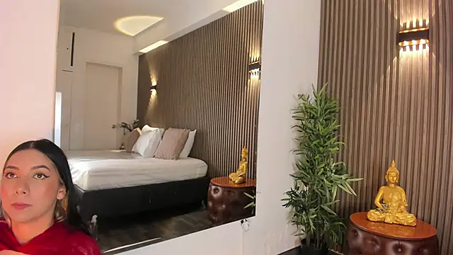 AliceHanz online show from February 18, 2026, 4:30 am