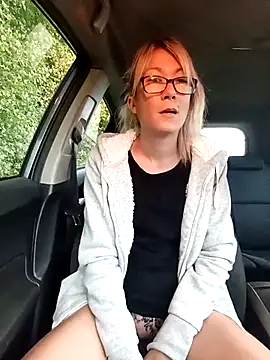 Timide girl2 online show from October 11, 2025, 6:34 am