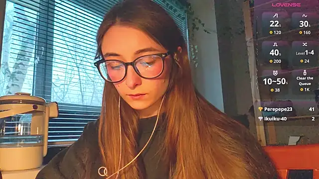 Snapshot of monlight__dana chatting on April 5, 2026, 4:59 pm monlight dana online show from April 5, 2026, 4:59 pm