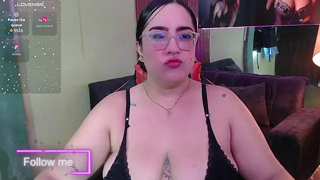 Snapshot of Sofiia_davis23 chatting on May 11, 2026, 1:28 pm Sofiia davis23 online show from May 11, 2026, 1:28 pm