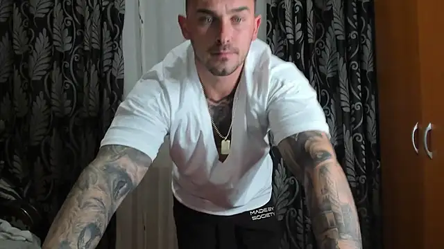 Jonmusclemaster online show from December 3, 2024, 8:50 pm