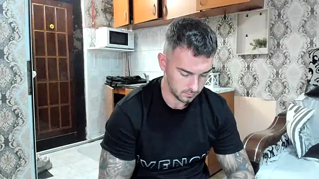 Jonmusclemaster online show from September 14, 2025, 7:46 pm