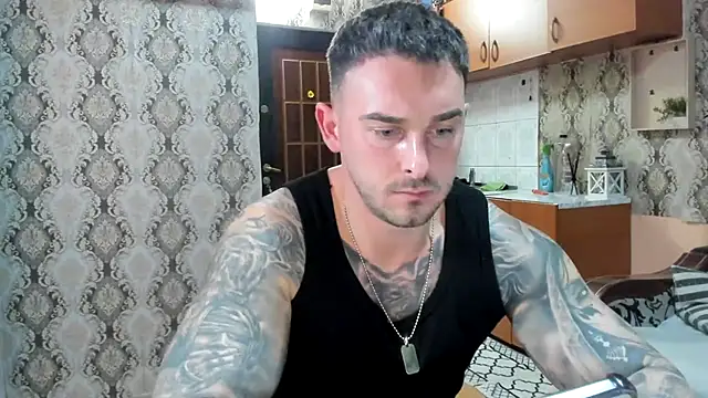 Jonmusclemaster online show from November 25, 2025, 9:15 pm