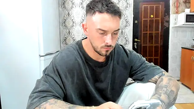 Jonmusclemaster online show from May 22, 2026, 8:14 pm