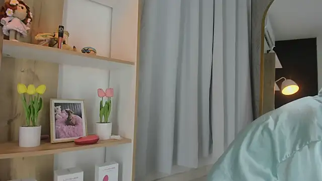 Angelbae- online show from March 9, 2025, 3:54 am