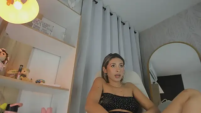 Angelbae- online show from March 9, 2025, 7:01 am