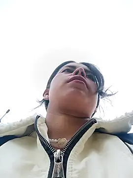  andrea30 online show from March 6, 2026, 12:01 pm