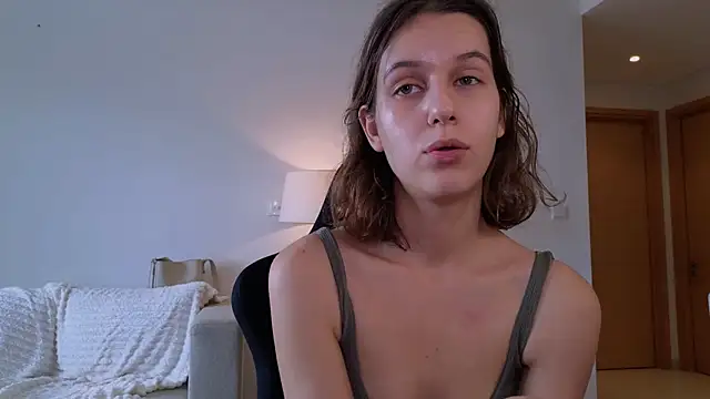 VanessaBayer2 online show from December 26, 2024, 3:59 am