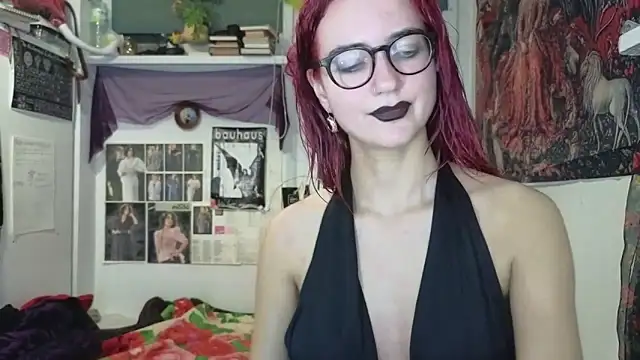 TatianaRomanov online show from November 5, 2025, 7:14 pm