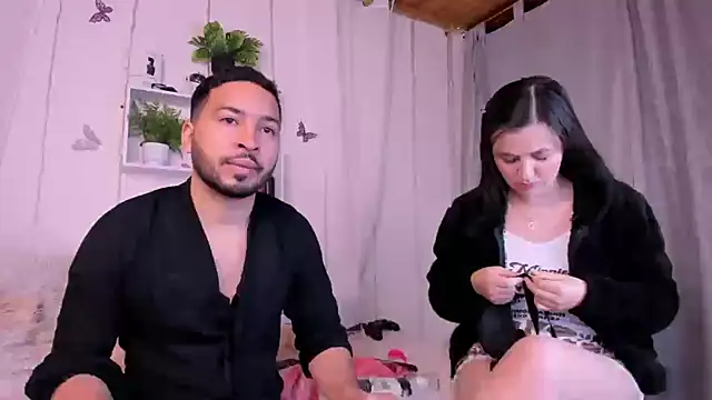 Snapshot of Idara_and_Edahi01 chatting on February 16, 2025, 3:59 pm Idara and Edahi01 online show from February 16, 2025, 3:59 pm