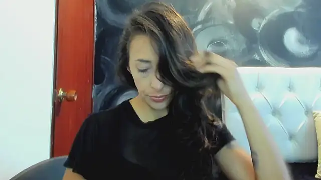 ScarletKings online show from March 14, 2026, 2:11 pm