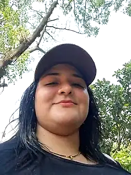 Liancy online show from March 8, 2025, 7:20 pm