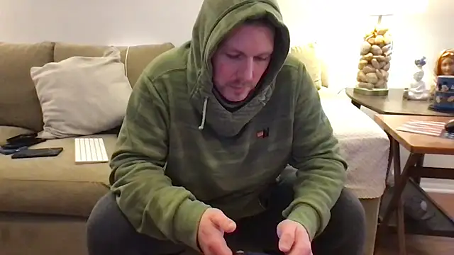 Snapshot of Rock_Pierce chatting on February 3, 2026, 6:46 pm Rock Pierce online show from February 3, 2026, 6:46 pm