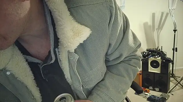 Snapshot of Rock_Pierce chatting on February 5, 2026, 9:14 am Rock Pierce online show from February 5, 2026, 9:14 am