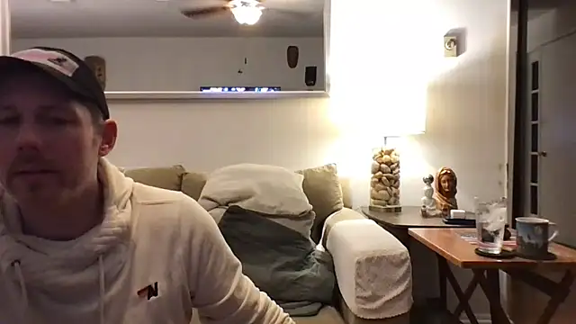 Snapshot of Rock_Pierce chatting on February 14, 2026, 6:43 am Rock Pierce online show from February 14, 2026, 6:43 am