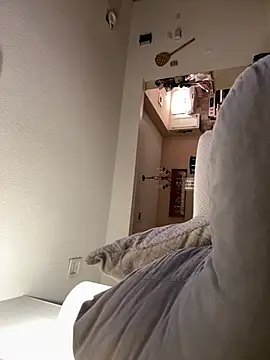 Snapshot of Rock_Pierce chatting on February 26, 2026, 7:29 am Rock Pierce online show from February 26, 2026, 7:29 am