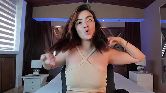 IsabellaaJoness online show from September 11, 2025, 12:05 pm