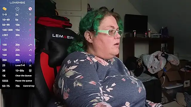 EmberCum online show from October 25, 2025, 5:08 pm