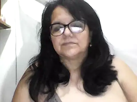 Snapshot of kassandra02 chatting on February 5, 2025, 2:40 am kassandra02 online show from February 5, 2025, 2:40 am