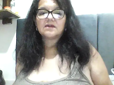 Snapshot of kassandra02 chatting on October 9, 2025, 2:53 am kassandra02 online show from October 9, 2025, 2:53 am