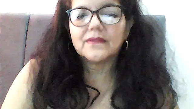 kassandra02 online show from November 22, 2025, 12:59 pm