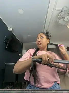 NaiomyLanes online show from March 20, 2026, 11:37 am