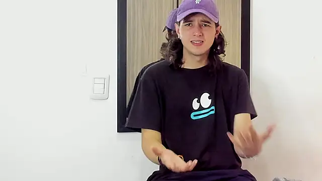 Snapshot of alex_connorr chatting on January 29, 2025, 3:58 pm alex connorr online show from January 29, 2025, 3:58 pm