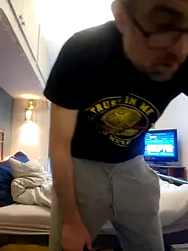 Snapshot of bibananaman chatting on December 29, 2024, 2:10 pm bibananaman online show from December 29, 2024, 2:10 pm