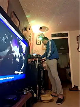 Snapshot of bibananaman chatting on January 11, 2025, 5:31 am bibananaman online show from January 11, 2025, 5:31 am