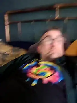 Snapshot of bibananaman chatting on February 18, 2025, 12:28 pm bibananaman online show from February 18, 2025, 12:28 pm