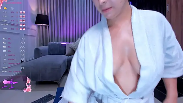 Anna parkker  online show from March 11, 2025, 2:18 pm