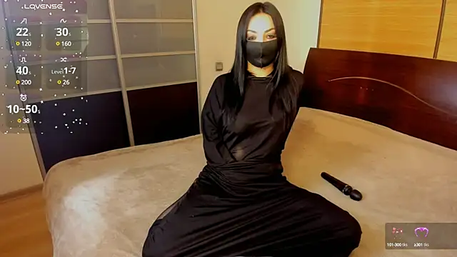 Snapshot of habibi_moon chatting on December 27, 2024, 4:15 am habibi moon online show from December 27, 2024, 4:15 am