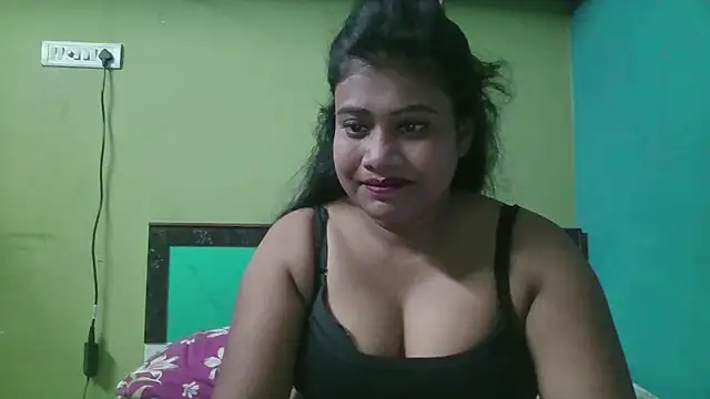 sexy roma online show from May 6, 2026, 1:05 pm