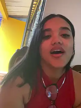 ElaEndez  online show from January 1, 2025, 12:11 pm