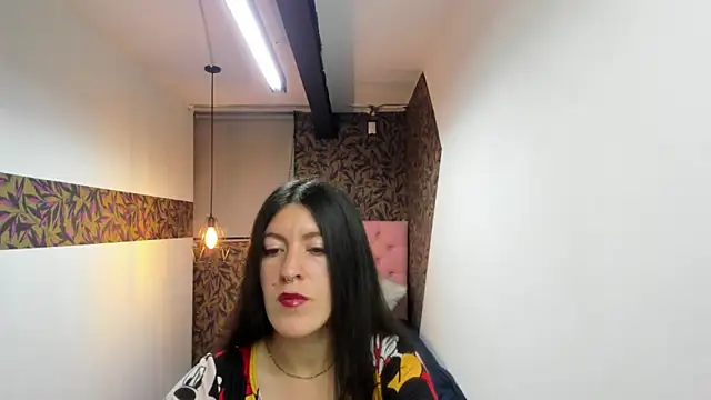 Snapshot of LiaCooper_ chatting on March 15, 2025, 12:02 pm LiaCooper online show from March 15, 2025, 12:02 pm