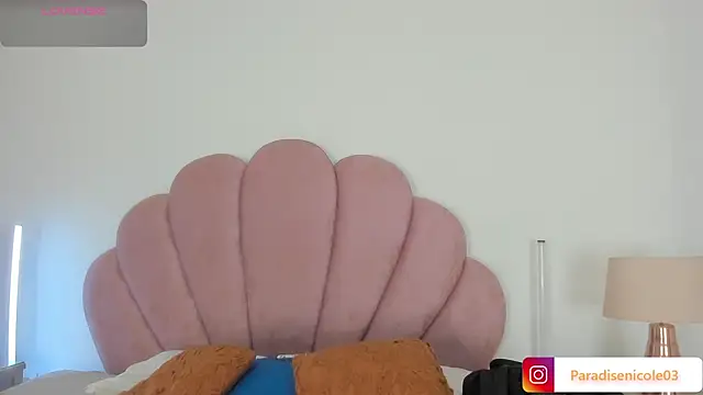 Snapshot of Nicole_Paradise chatting on June 12, 2026, 12:59 pm Nicole Paradise online show from June 12, 2026, 12:59 pm