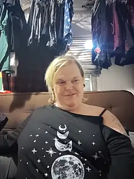 Trans Girl next door420 online show from June 15, 2026, 10:23 pm