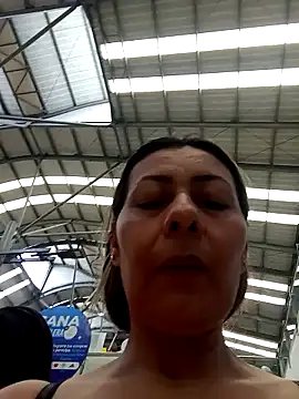 Mia-funny20 online show from February 4, 2025, 7:44 pm