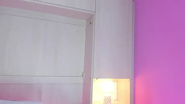 valerymeyerr online show from February 11, 2025, 10:15 am